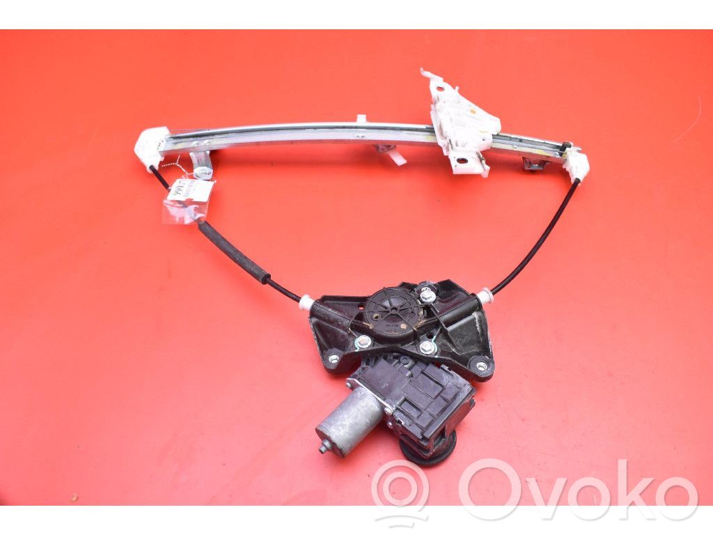 Toyota Yaris Elektryczny podnośnik szyby drzwi tylnych 