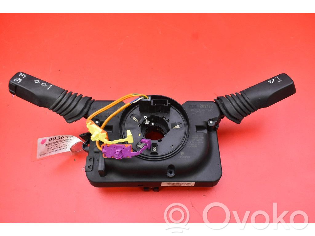 Opel Astra H Otros interruptores/perillas/selectores 