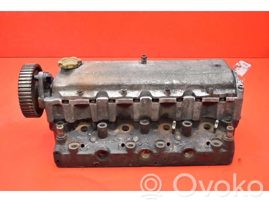 Engine head   FSLUBLIN,FSLUBLIN