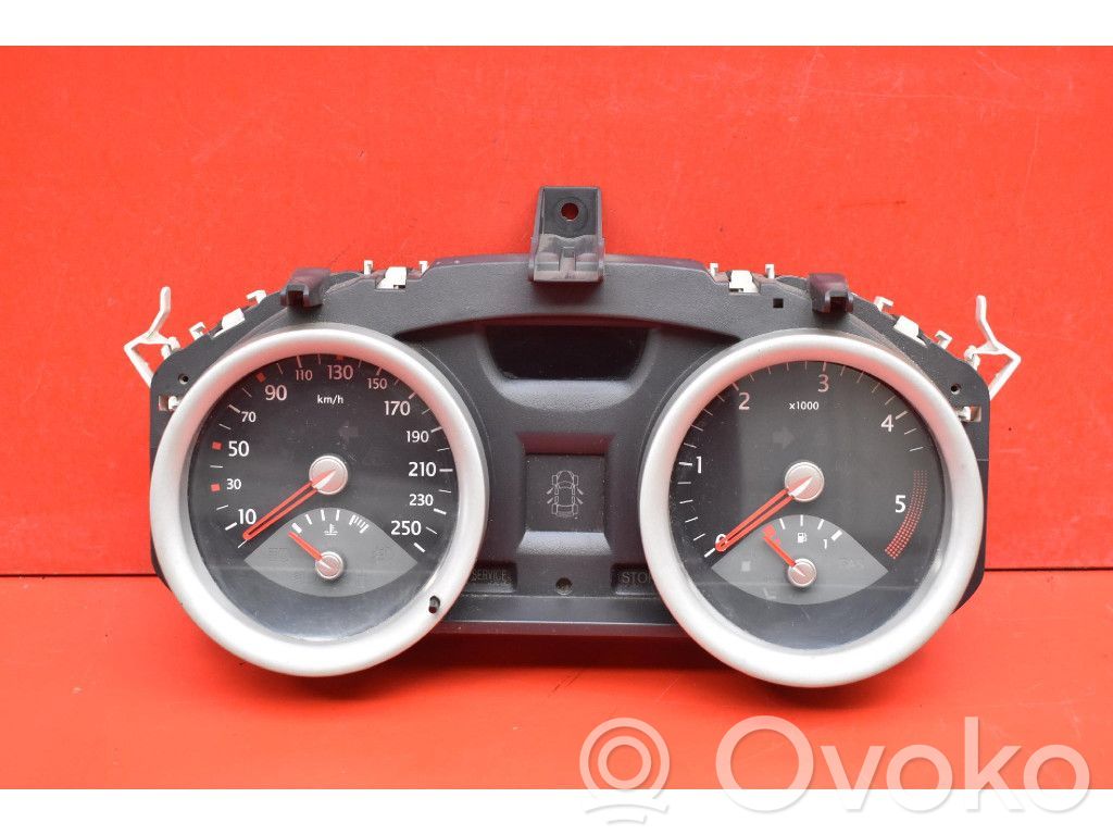 Renault Megane II Speedometer (instrument cluster) 
