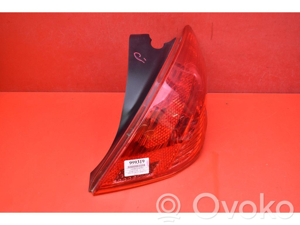 Lampa tylna