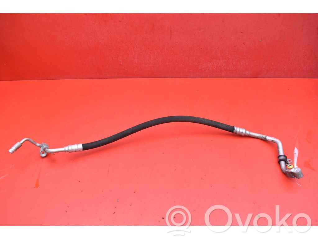 BMW X3 E83 Ilmastointilaitteen putki (A/C) 