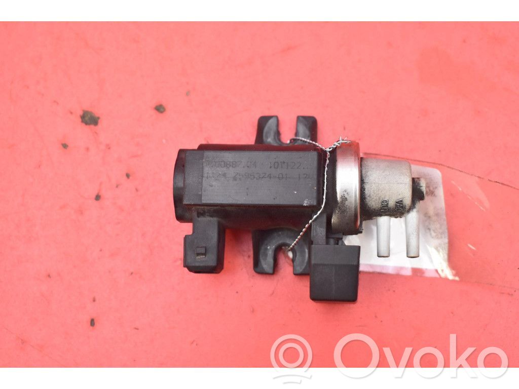 BMW 7 F01 F02 F03 F04 Supapă vacuum 