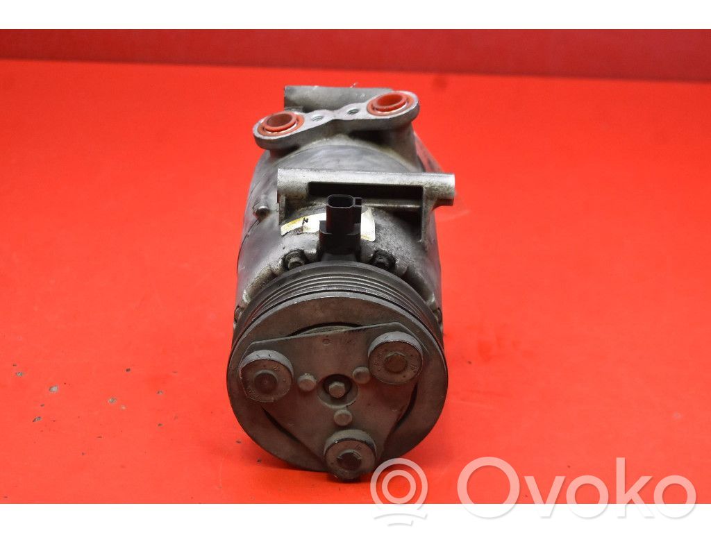Volvo V50 Air conditioning (A/C) compressor (pump) 