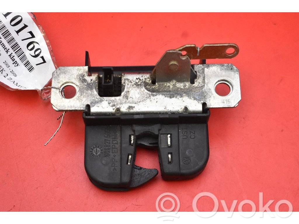 Volkswagen Polo IV 9N3 Serrure de loquet coffre