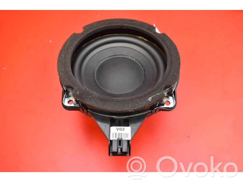 Hyundai i40 Subwoofer 