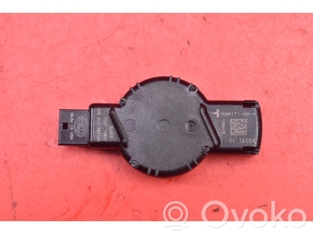 Tesla Model X Sensor 