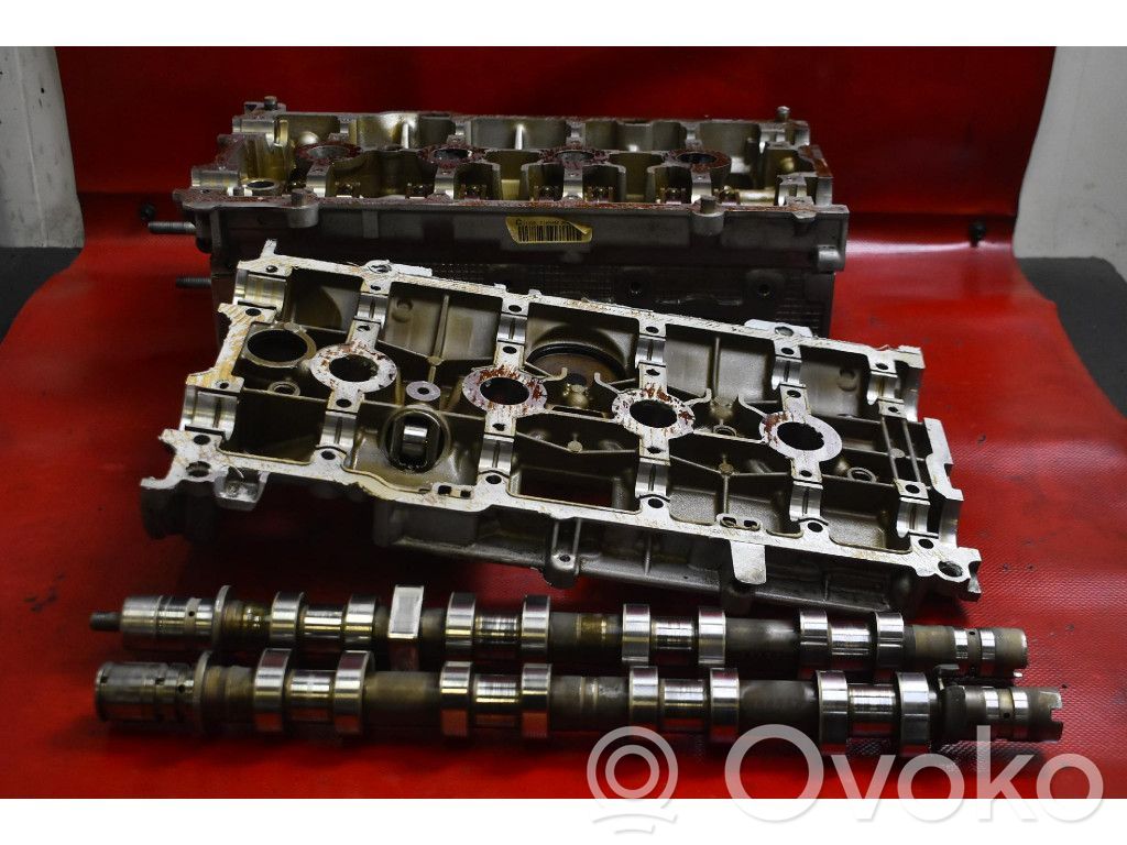 Renault Clio III Engine head 