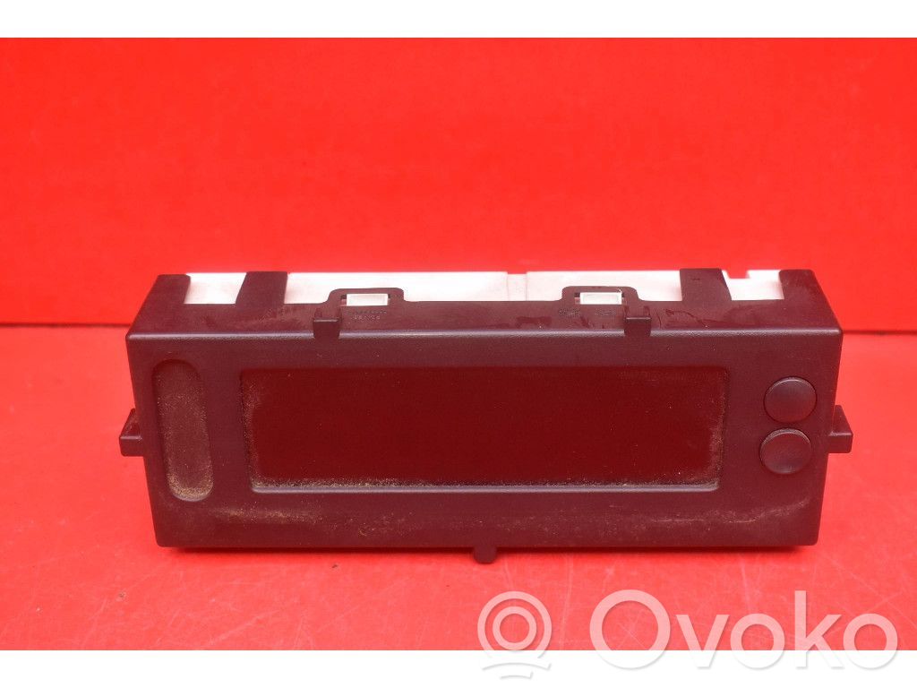 Renault Clio III Radio/CD/DVD/GPS head unit 