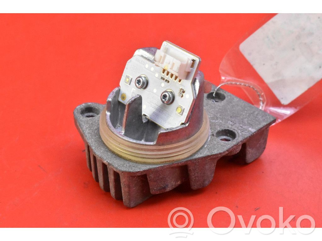 BMW X1 E84 Voltage converter/converter module 