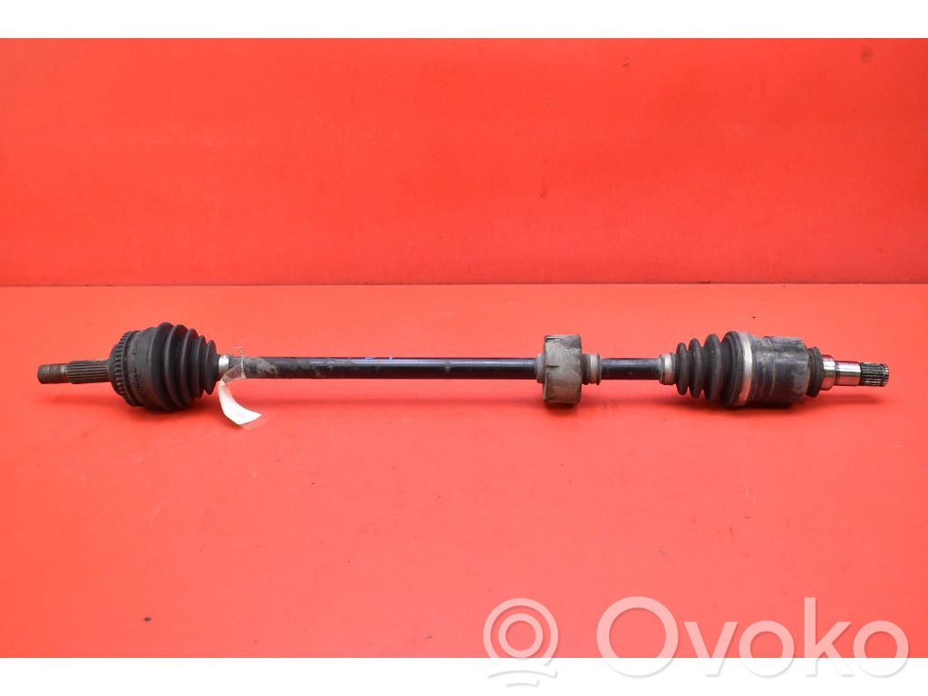 Toyota Yaris Verso Etuvetoakseli 
