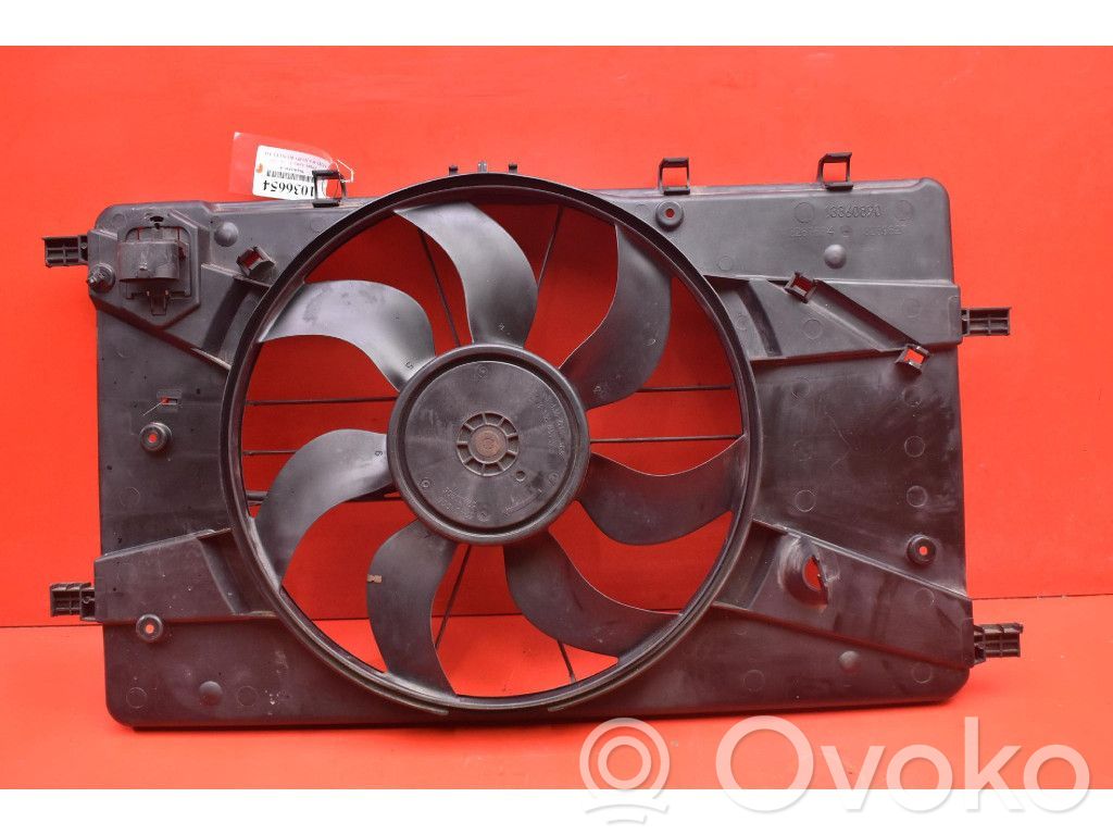 Opel Astra J Elektrisks radiatoru ventilators 