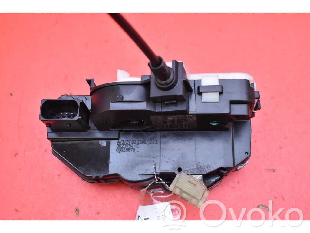Opel Insignia A Etuoven lukko 