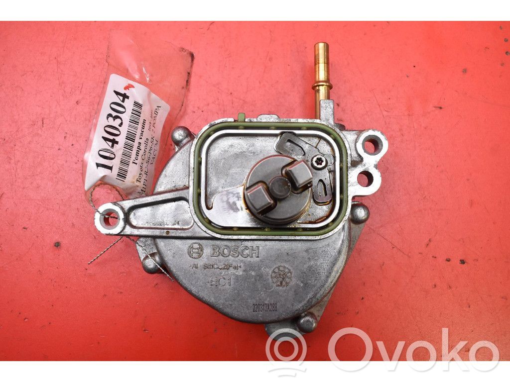 Toyota Corolla E10 Bomba de vacío 