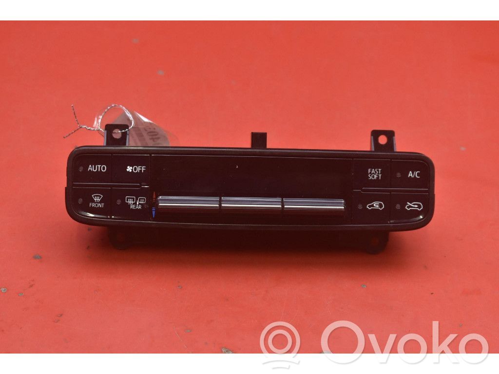Toyota Auris E180 Climate control unit 