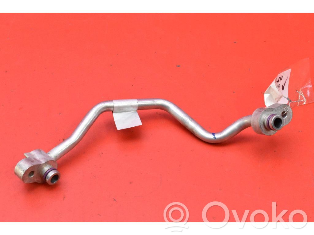 Ilmastointilaitteen putki (A/C)   4KE816725F,4KE816725F