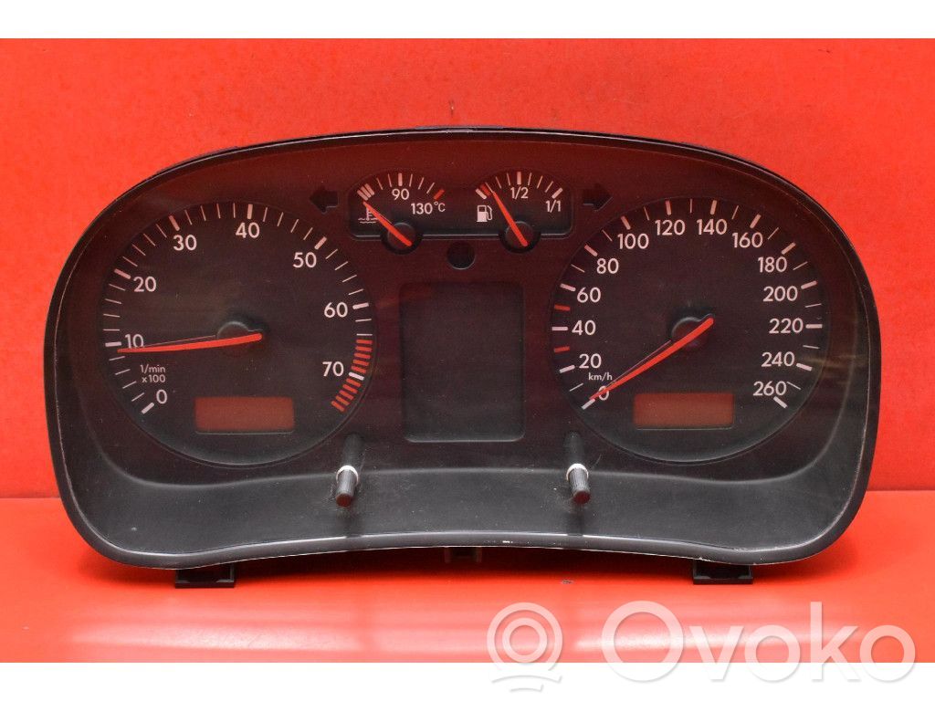 Volkswagen Bora Velocímetro (tablero de instrumentos) 