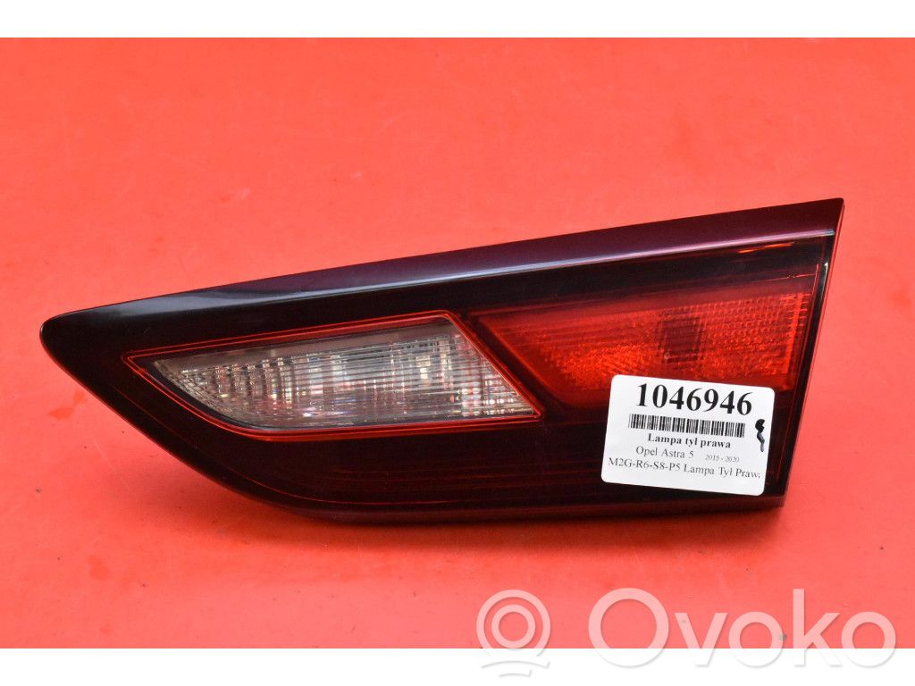 Opel Astra J Lampă spate în caroserie 