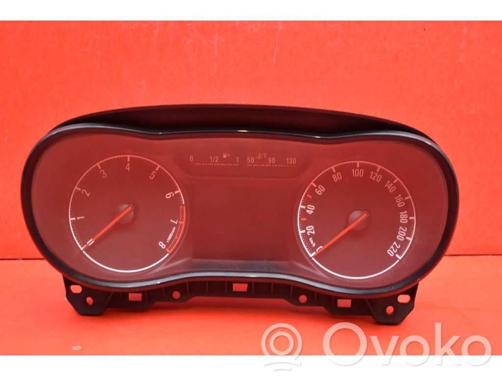 Opel Corsa E Speedometer (instrument cluster) 
