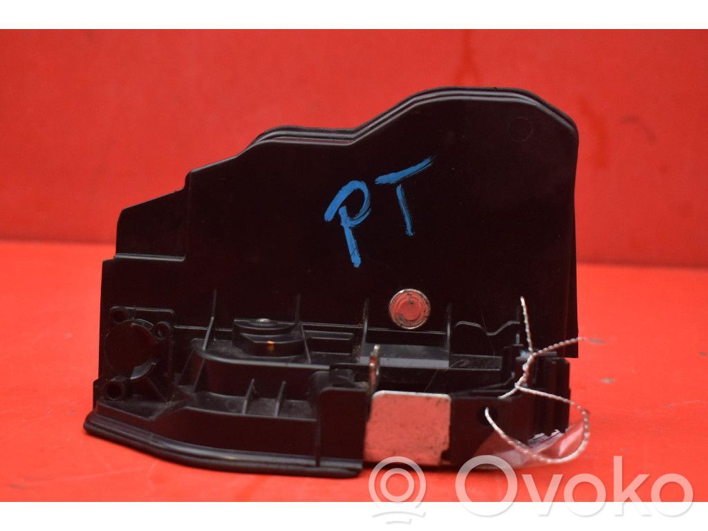 BMW 7 F01 F02 F03 F04 Serratura portiera posteriore