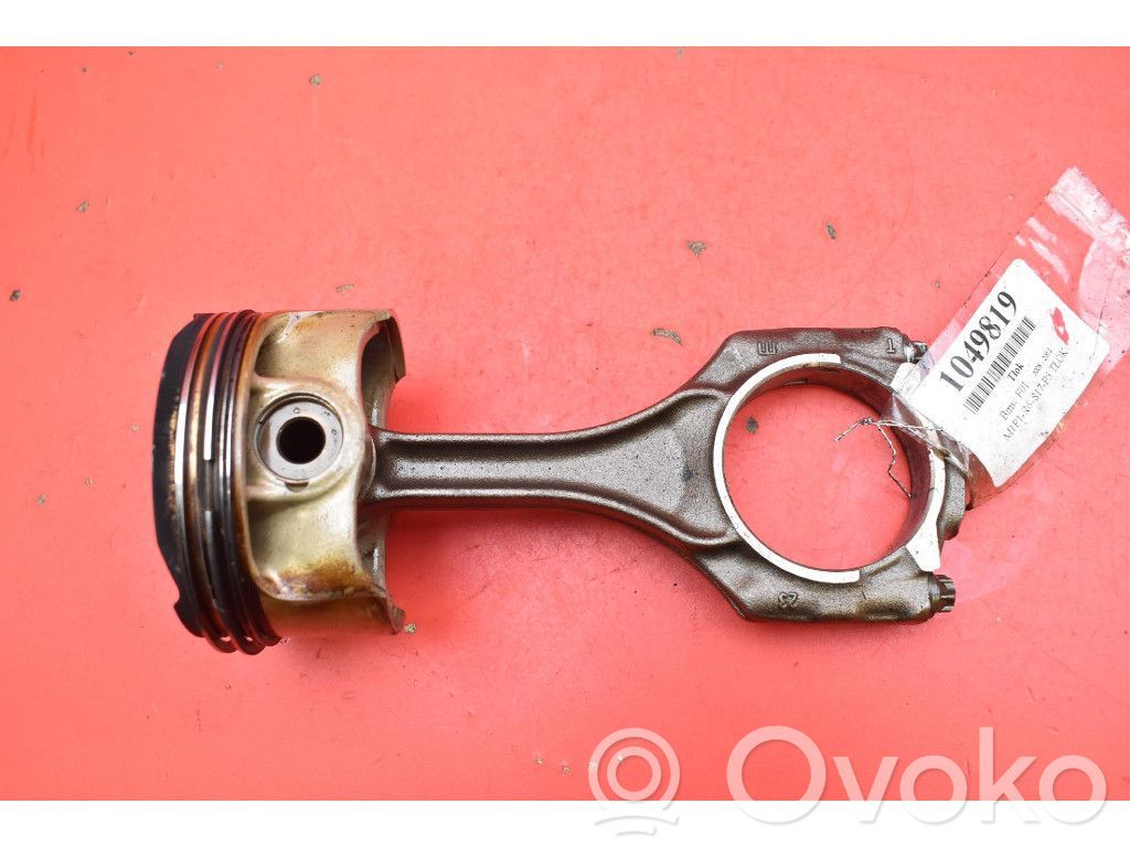 BMW 7 F01 F02 F03 F04 Piston 