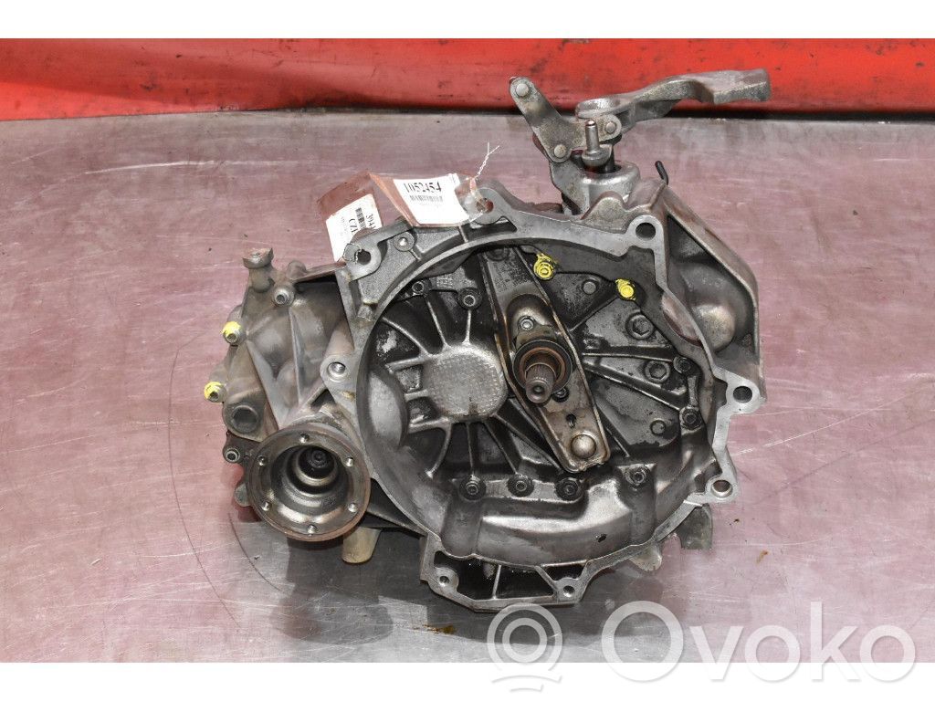 Volkswagen Golf IV Cutie viteze manuală cu 6 trepte