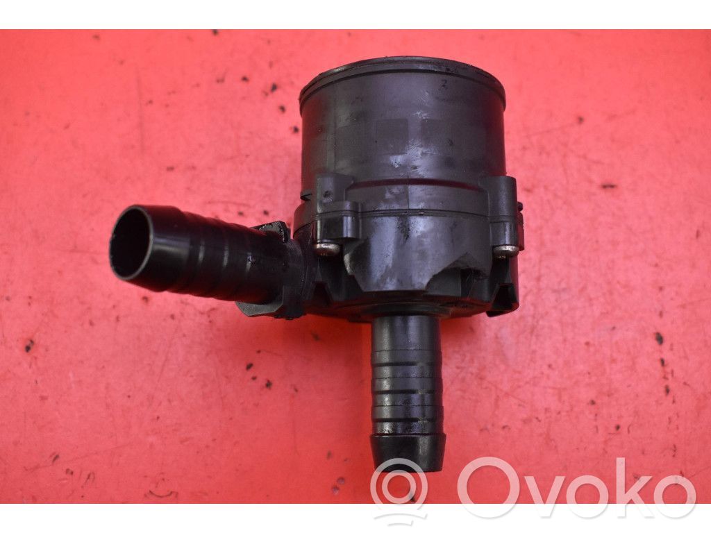 Ford Mondeo MK I Bomba de agua 