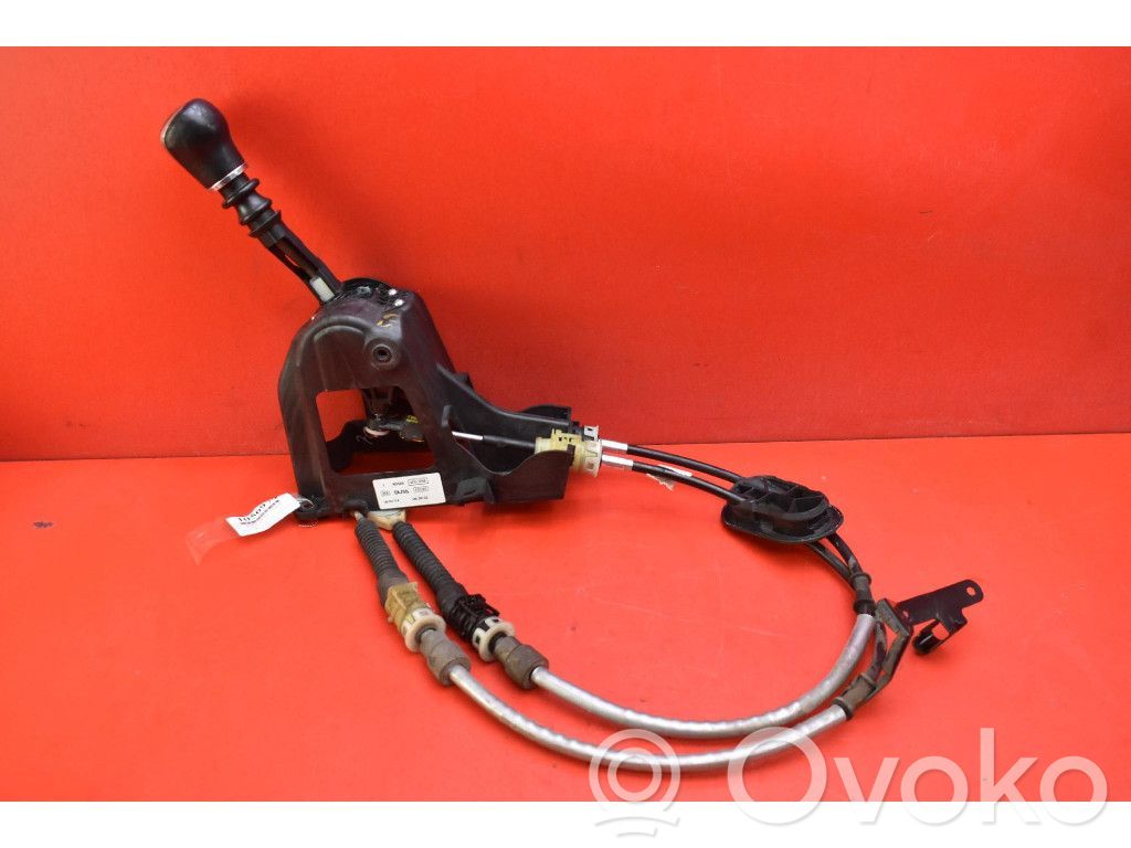Nissan Pulsar Palanca de cambios 