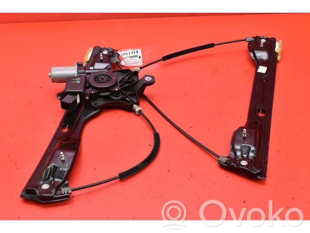 Bedford Astra Macara ușă față cu motor 