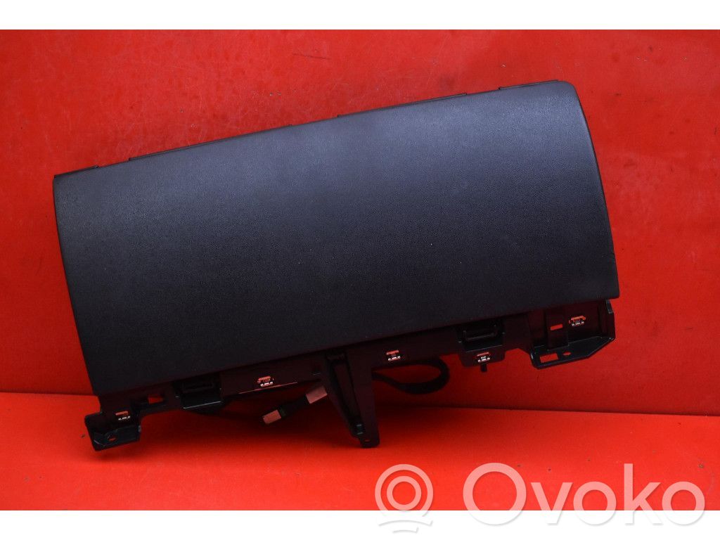 Tesla Model Y Daiktadėžė 