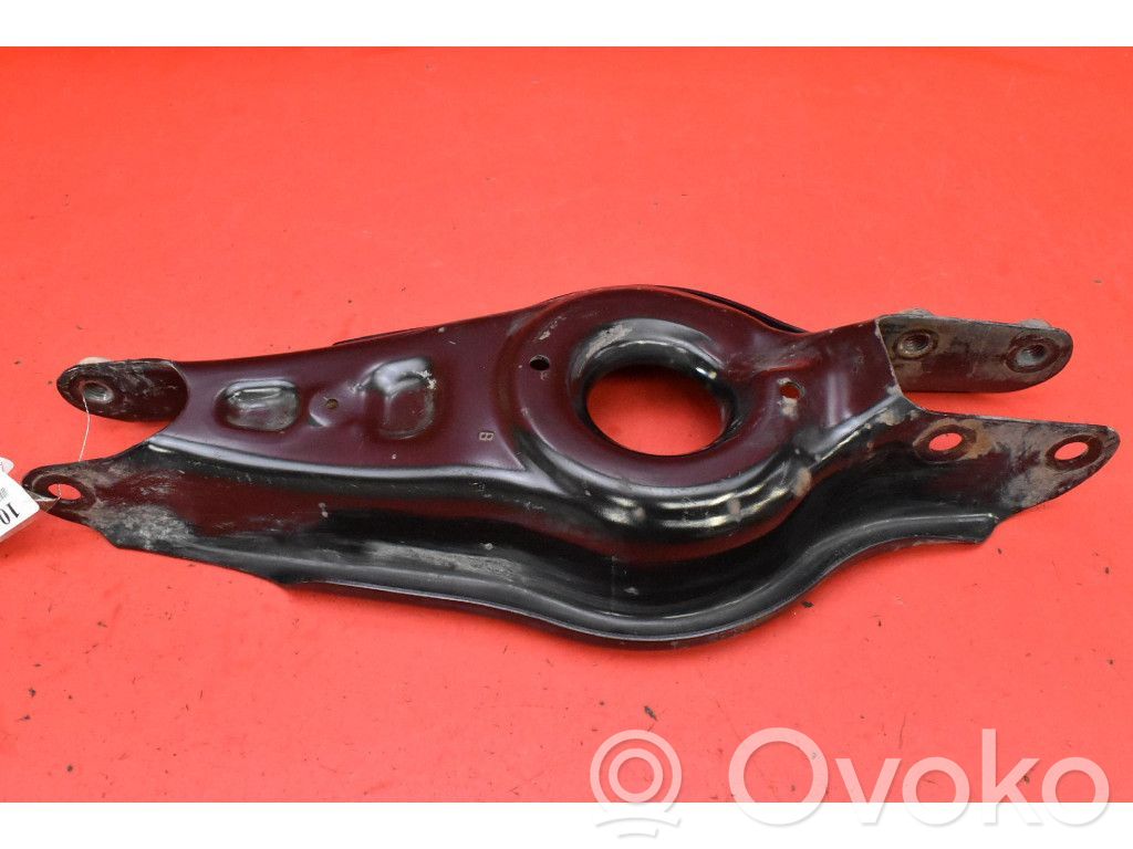 Tesla Model Y Querlenker hinten 