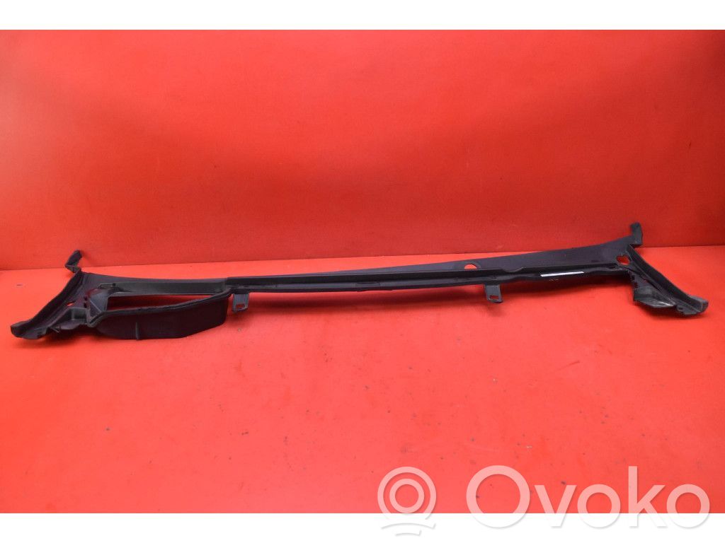 Tesla Model S Wiper trim 