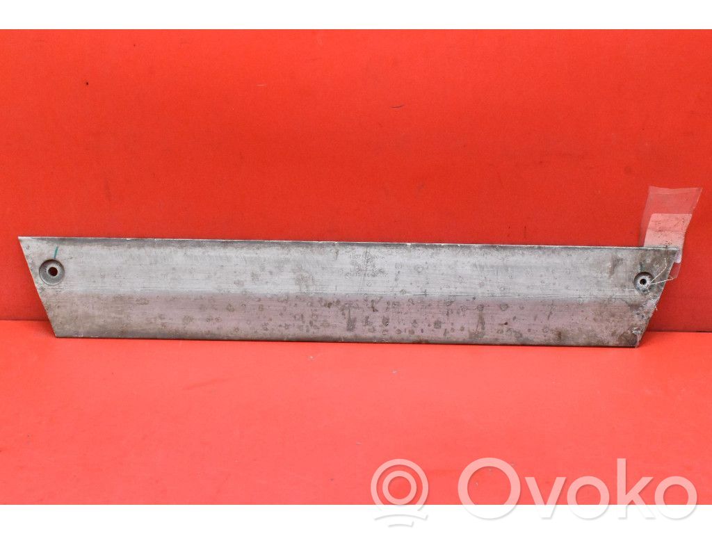 Vorderes Karosserieteil   103711200A,103711200A