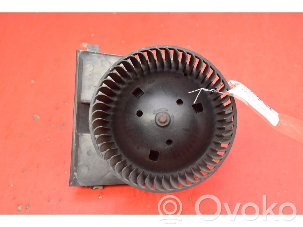 Volkswagen PASSAT B5 Ventilator aerotermă 