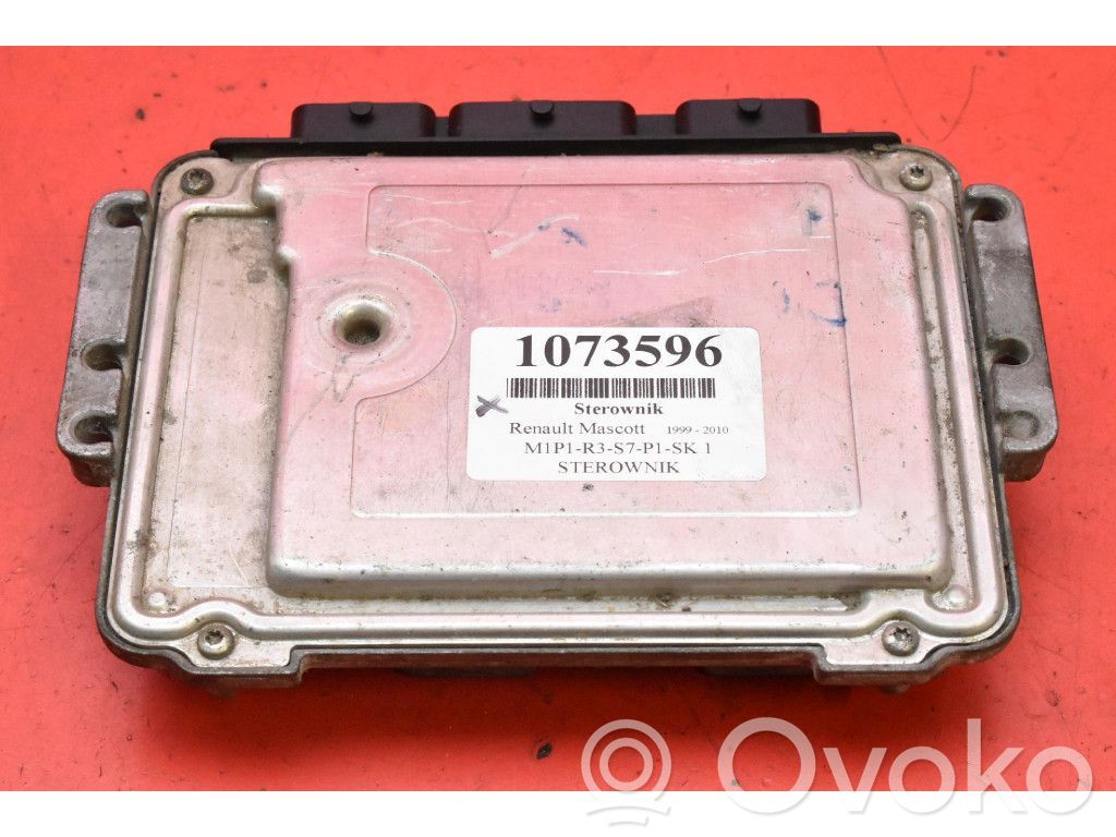 Engine control unit/module ECU   8200310863,8200310863