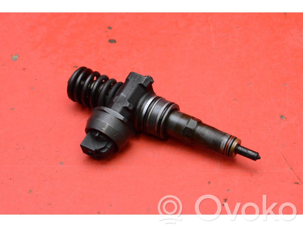 Skoda Fabia Mk2 (5J) Injector combustibil 