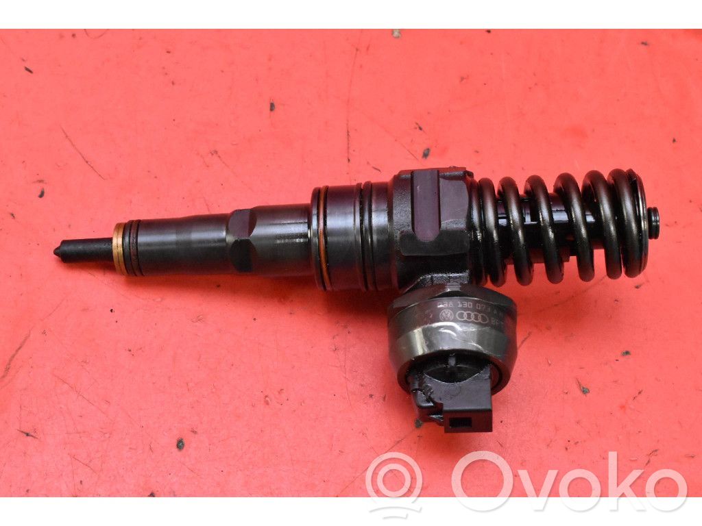 Inyector de combustible   038130073AR,038130073AR