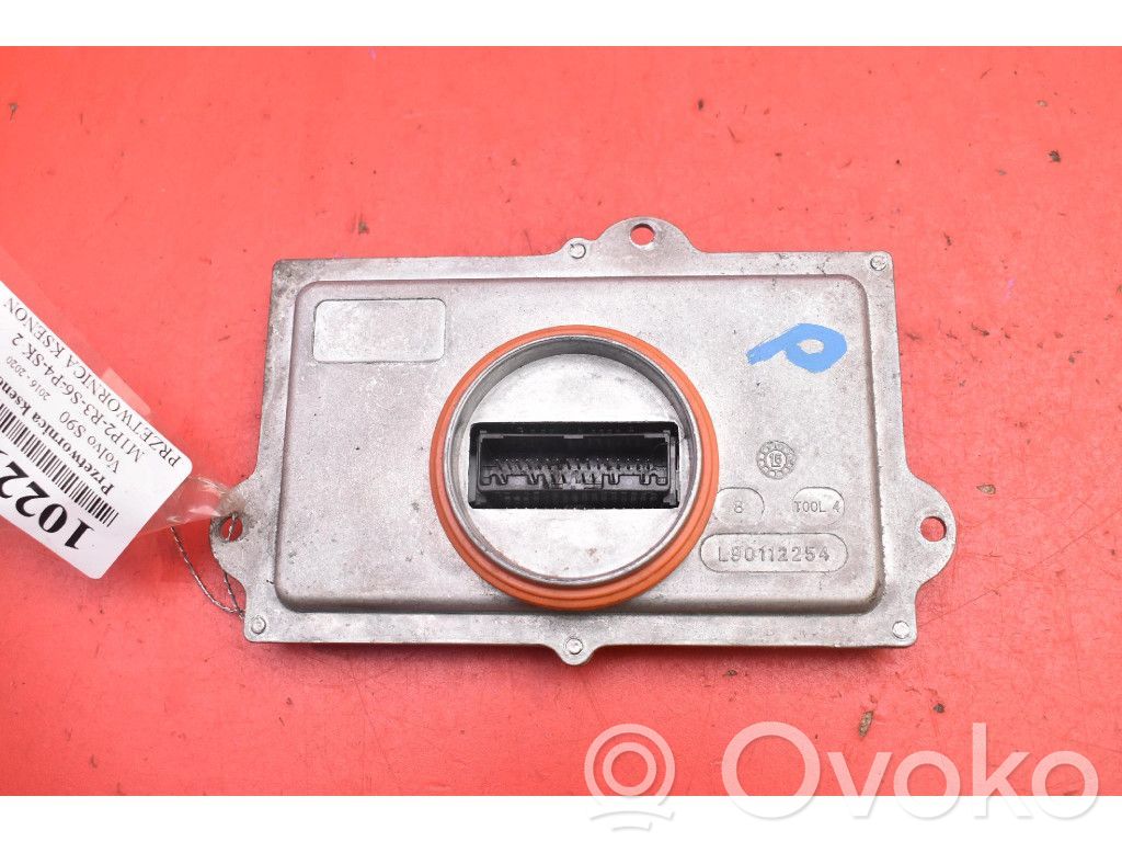 Volvo S90, V90 Spannungswandler 