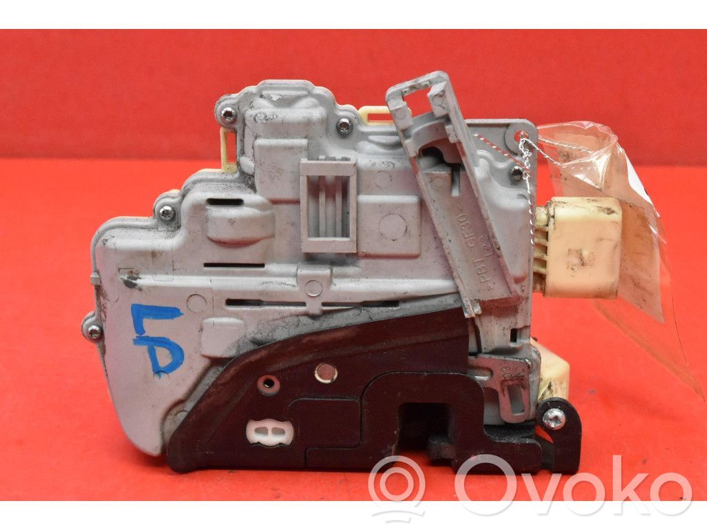 Audi Q7 4L Serrure de porte avant