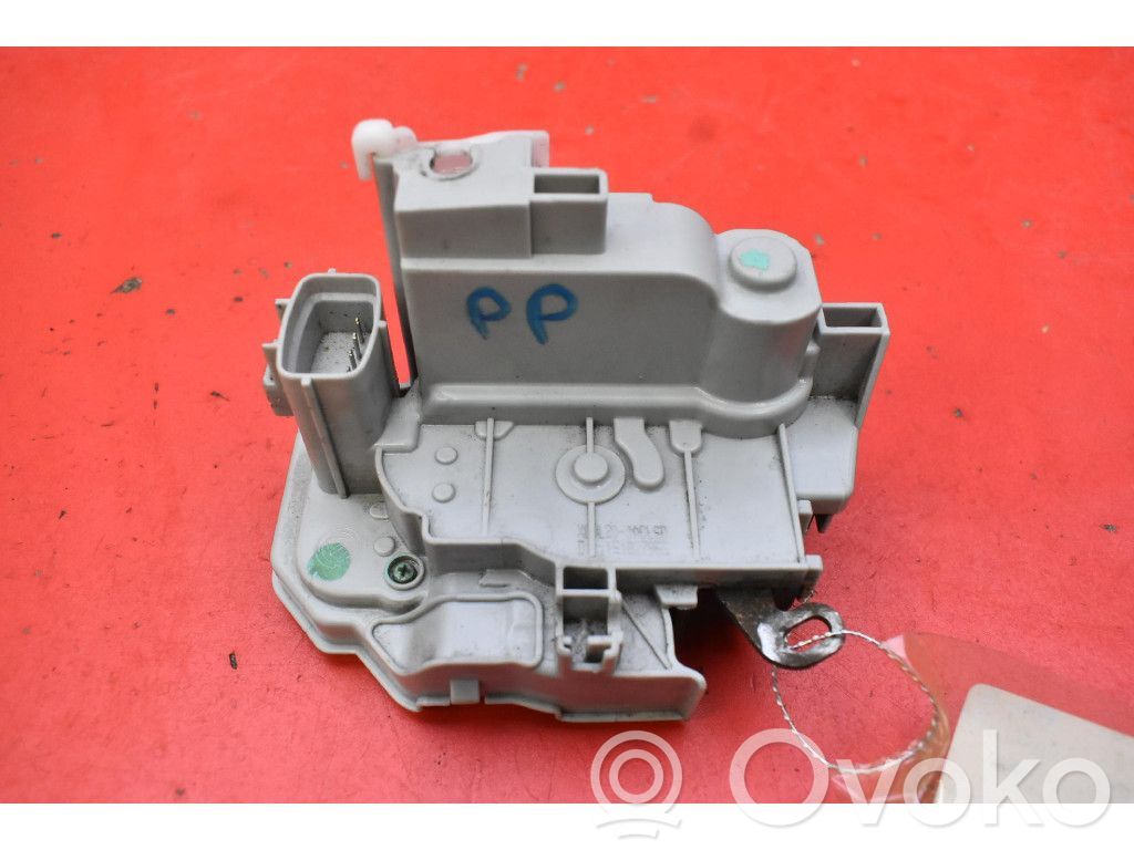 Fiat Bravo Etuoven lukko 