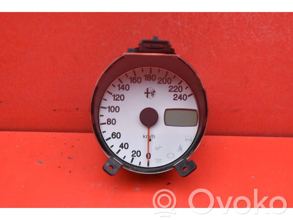Alfa Romeo 156 Speedometer (instrument cluster) 