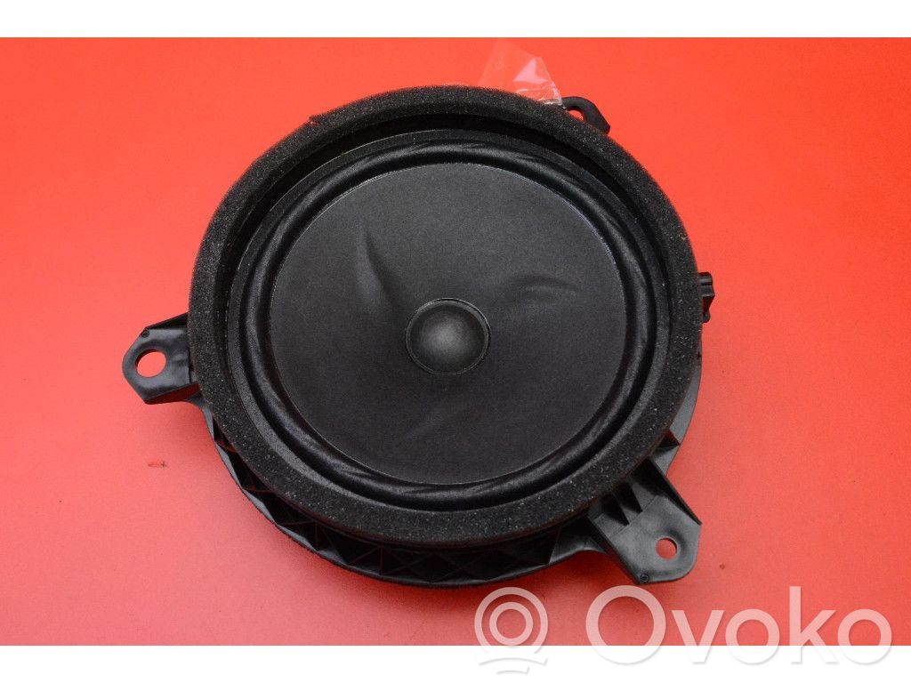 Subwoofer   8616030F40,8616030F40