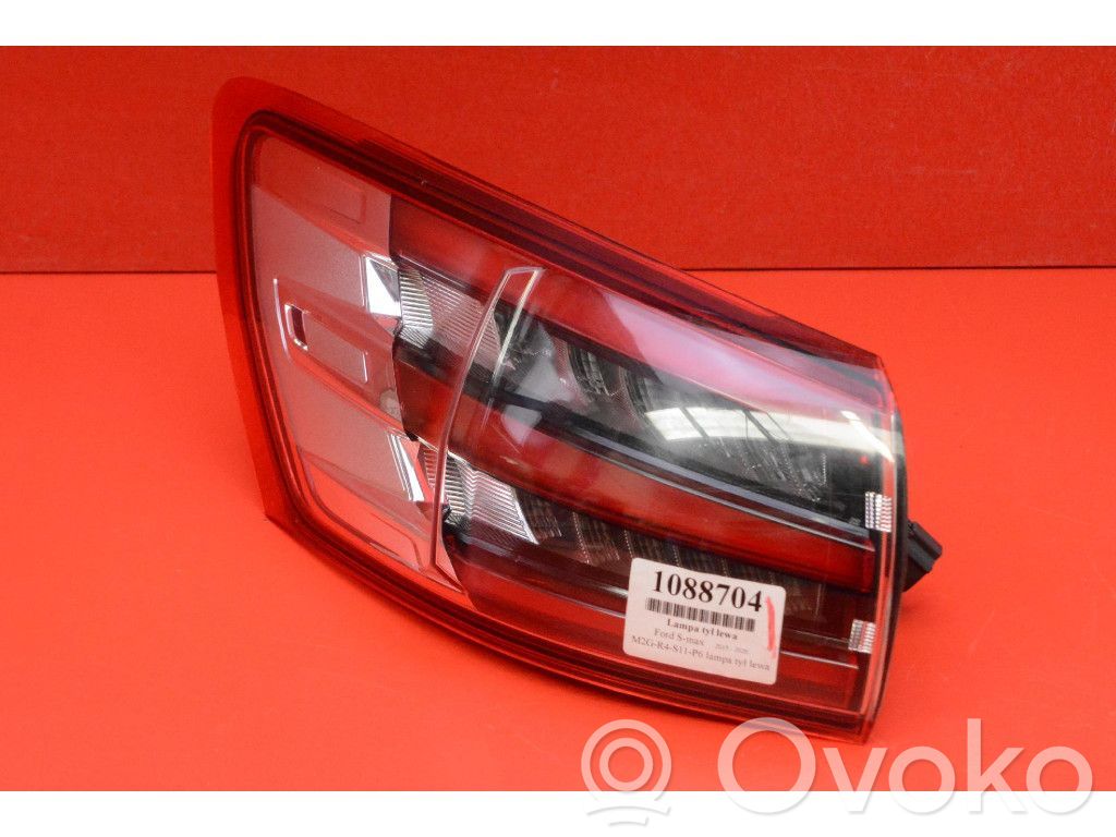 Lampa tylna   EM2B13405BP,EM2B13405BP