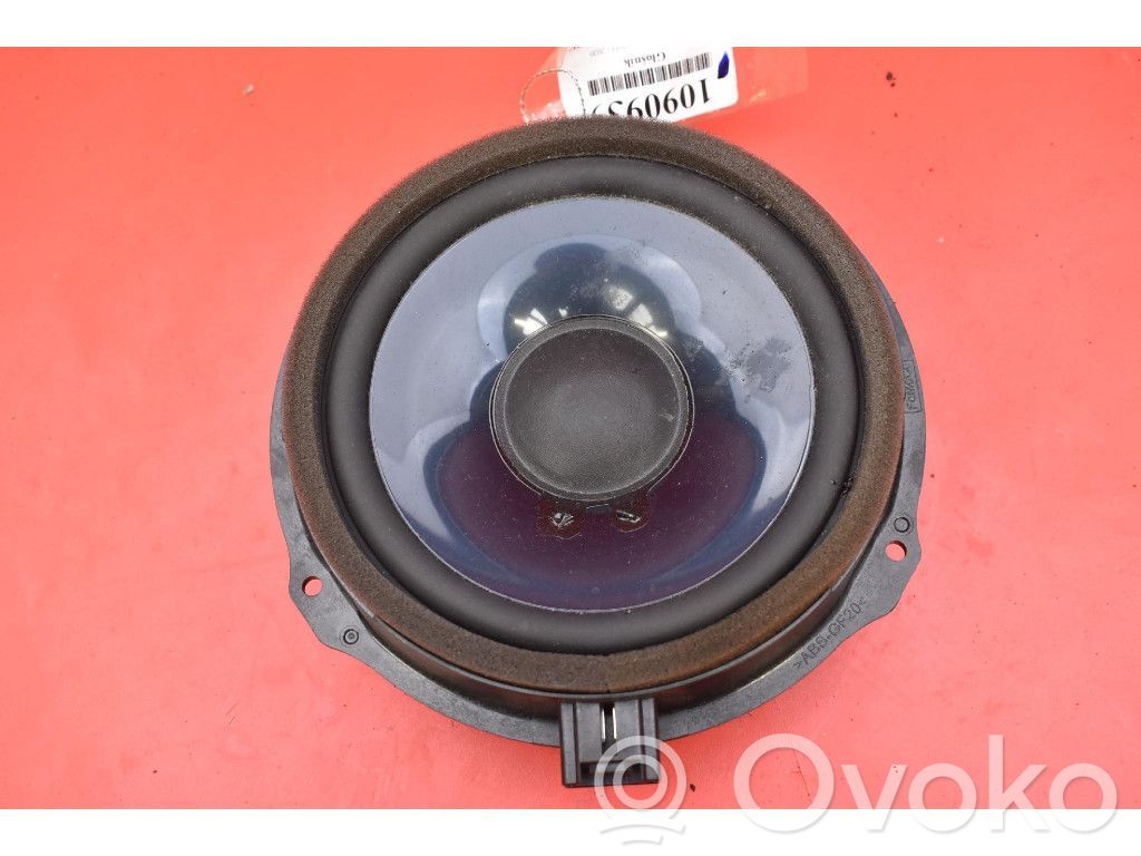 Ford Kuga II Altavoz subwoofer 