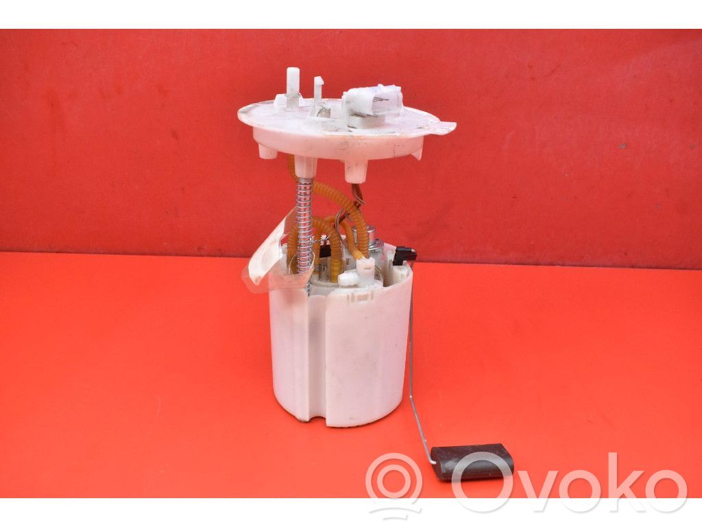 Opel Insignia A Bomba interna de combustible 