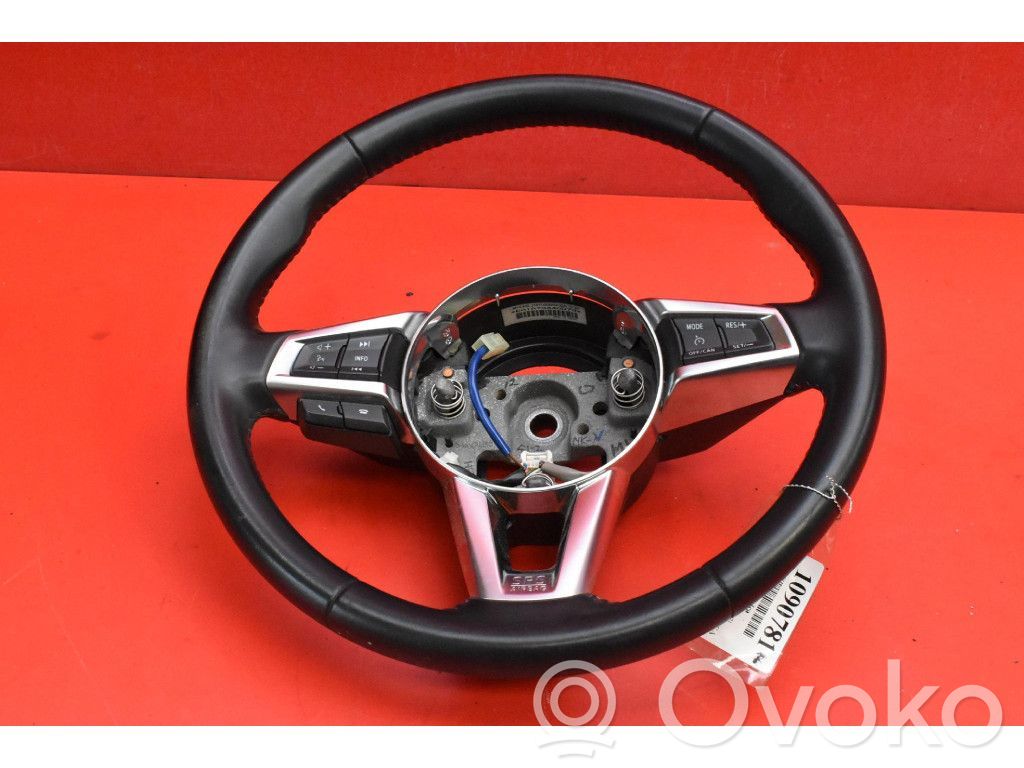 Mazda MX-5 NA Miata Volant 