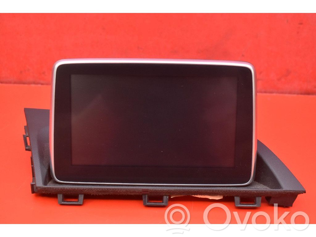Panel / Radioodtwarzacz CD/DVD/GPS   NA1P611J0A,NA1P611J0A