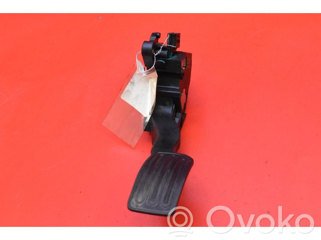Nissan Micra Gaspedal 