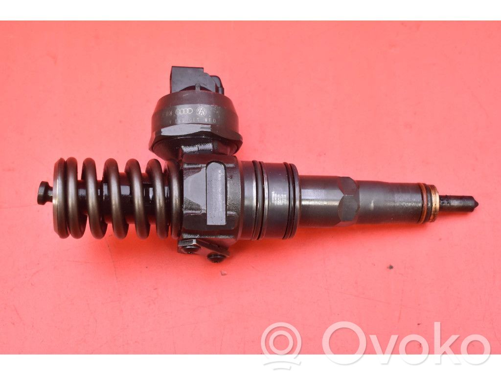 Injector combustibil   038130073AJ,038130073AJ