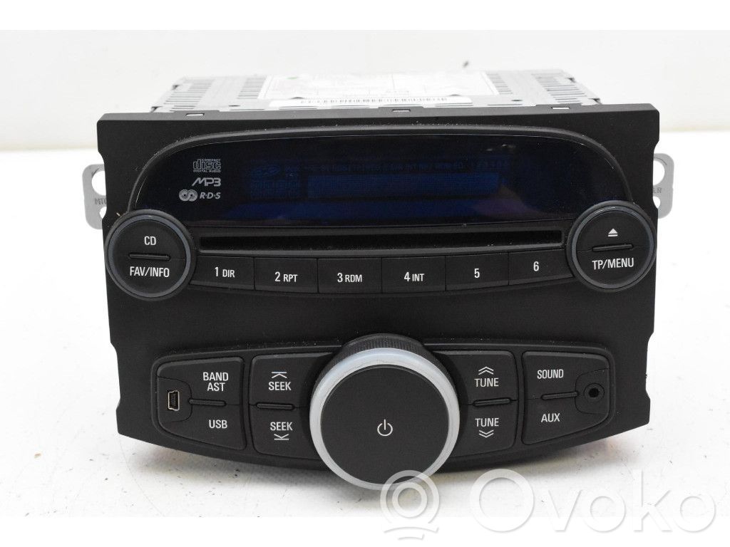 Chevrolet Spark Panel / Radioodtwarzacz CD/DVD/GPS 